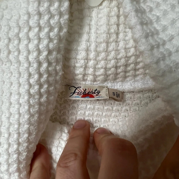Faherty Pullover Sweatshirt in White Size Small - Picture 7 of 7
